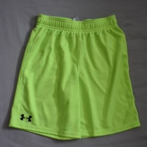 UNDER ARMOUR HEATGEAR SHORTS BRIGHT NEON GREEN BLACK BOYS SIZE 7